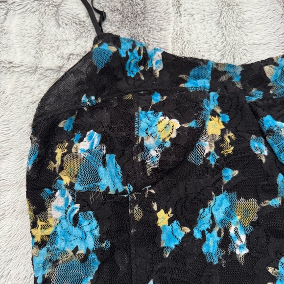 Y2K Costa Blanca Floral Cami - Picture 3 of 8